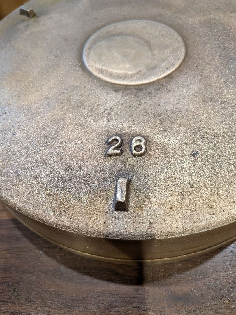 東*北様 砲金鍋1個