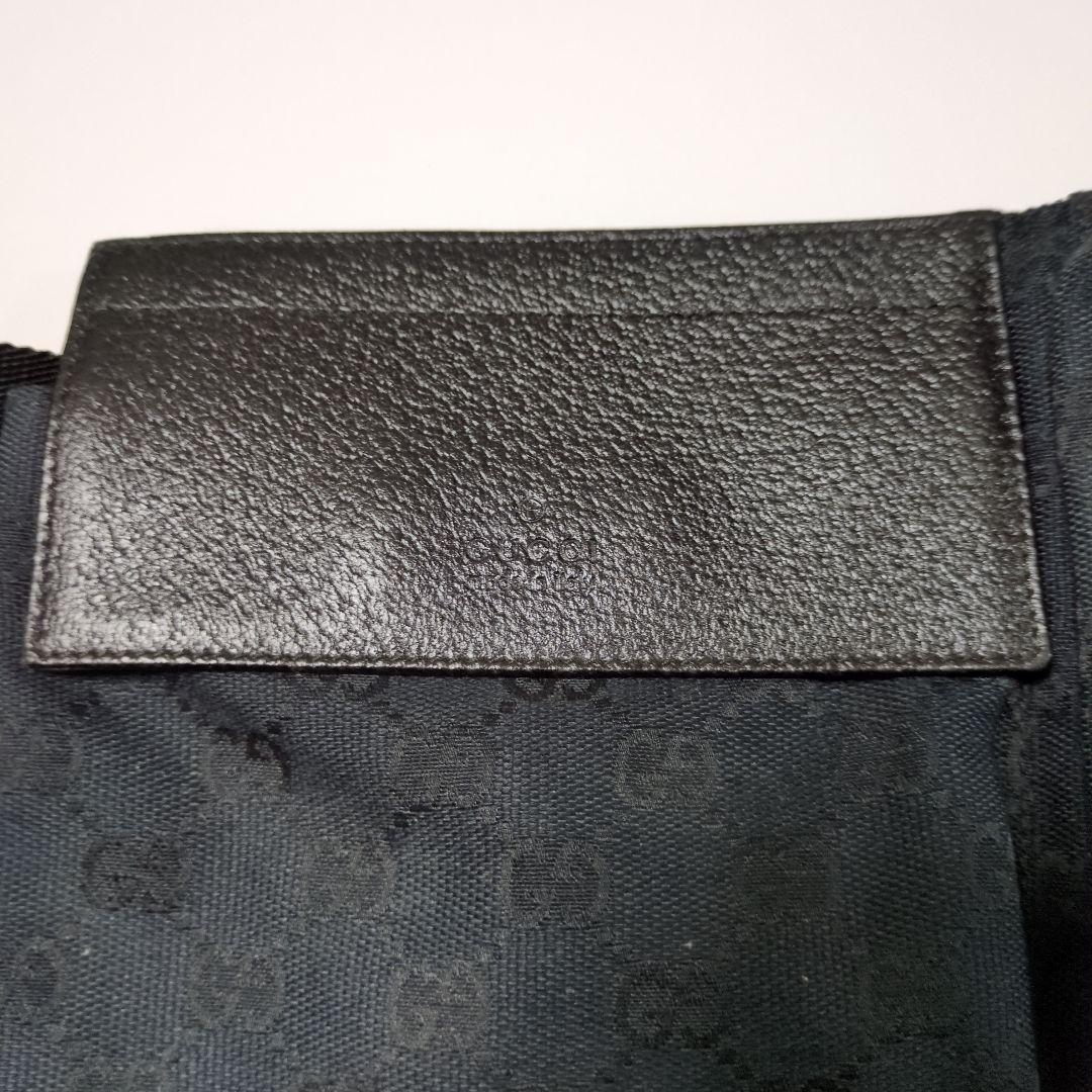 ブラック GGパターン ボディバッグ