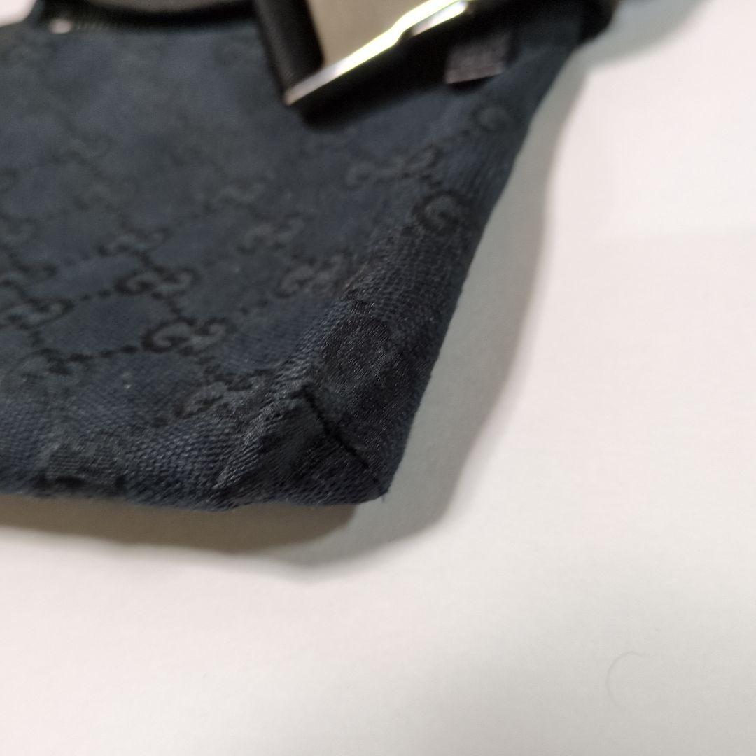 ブラック GGパターン ボディバッグ