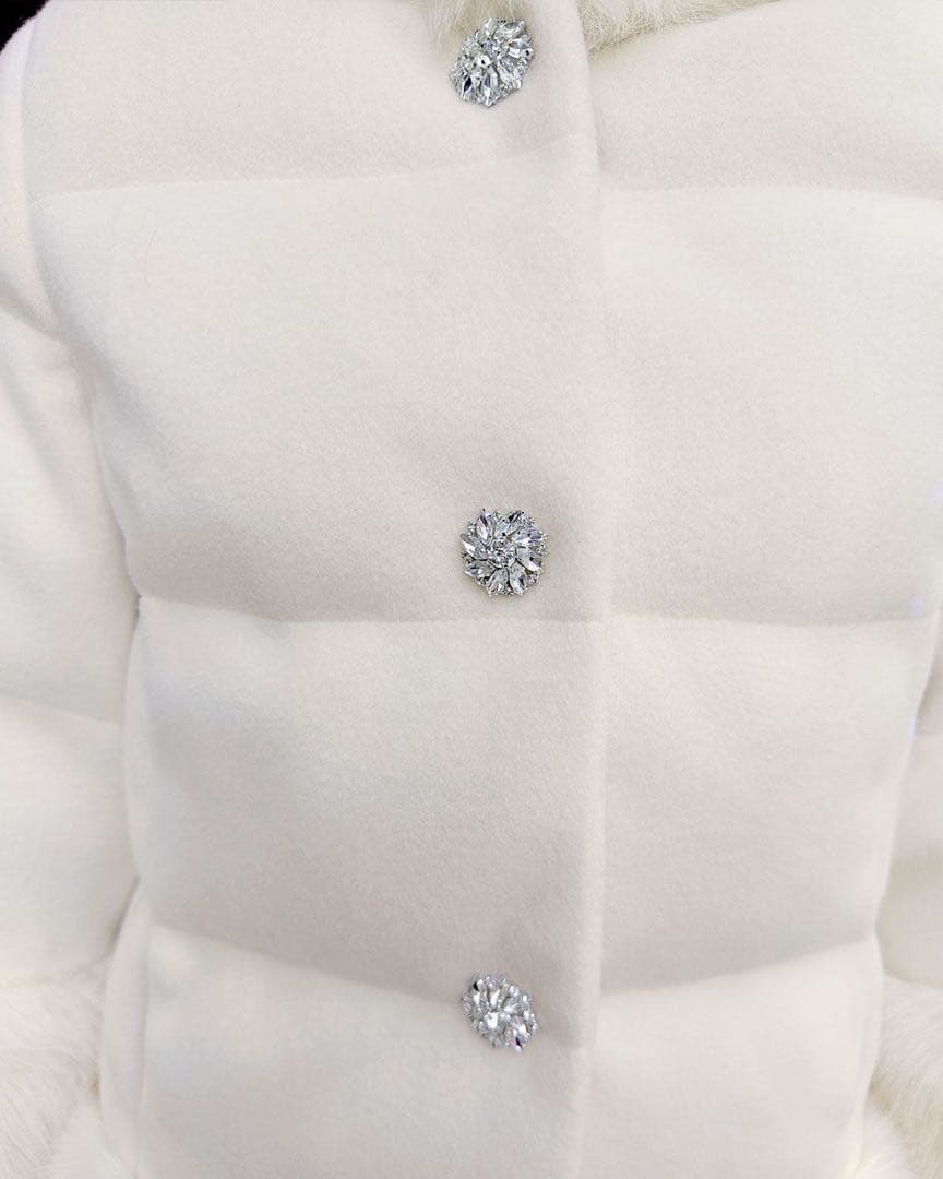 新品タグ付き Rady ファーフーディファイバーダウン オフホワイト S