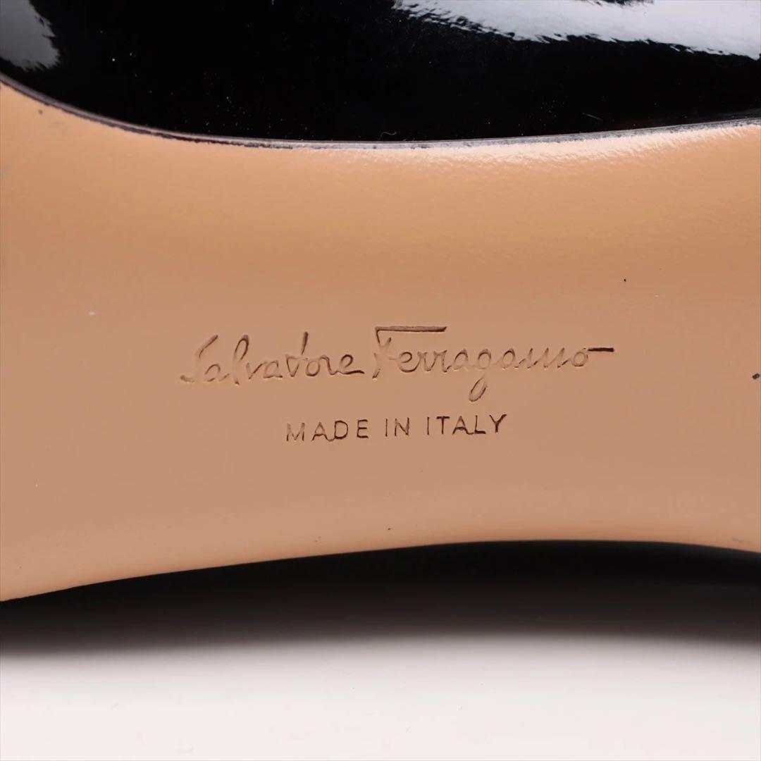 フェラガモいヴァラパテントレバーオープントゥパンプス22.5レディースブラック