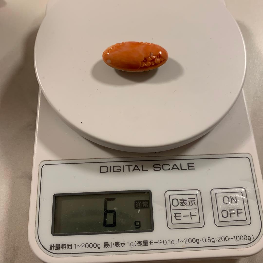 珊瑚　彫刻ブローチ5点セット