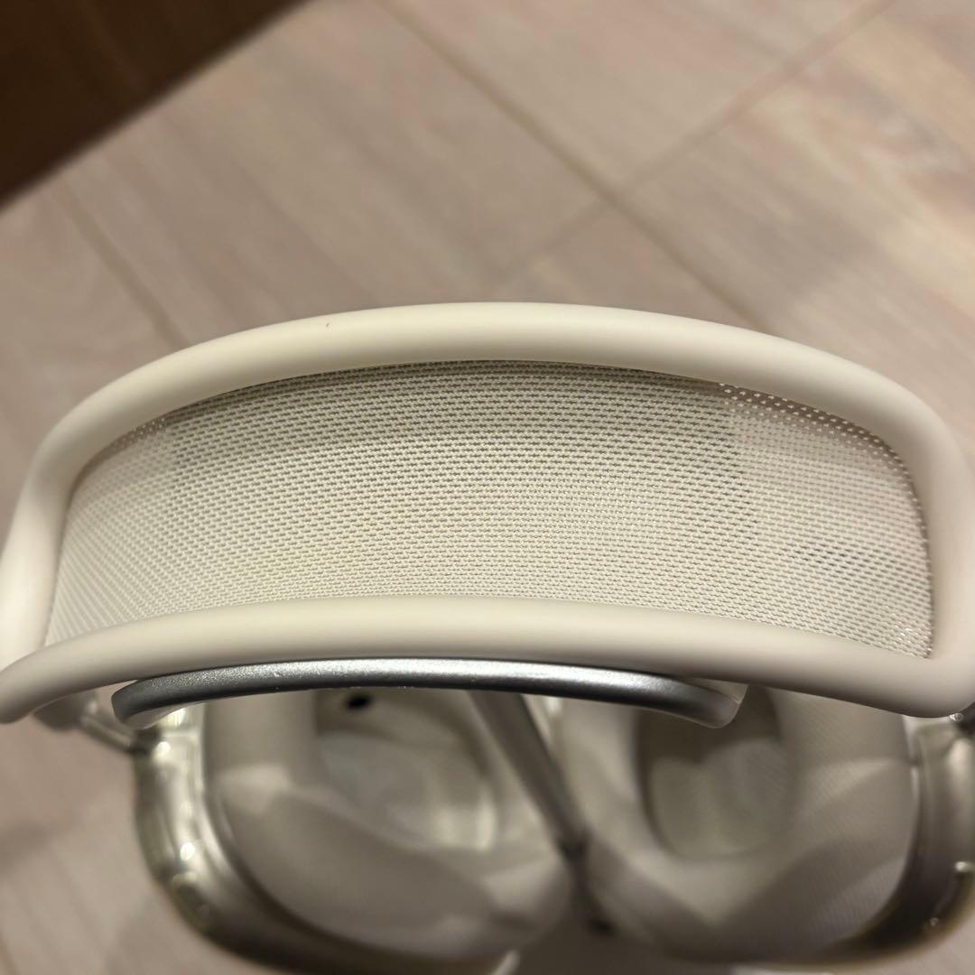 【み】Apple AirPods Max Starlight