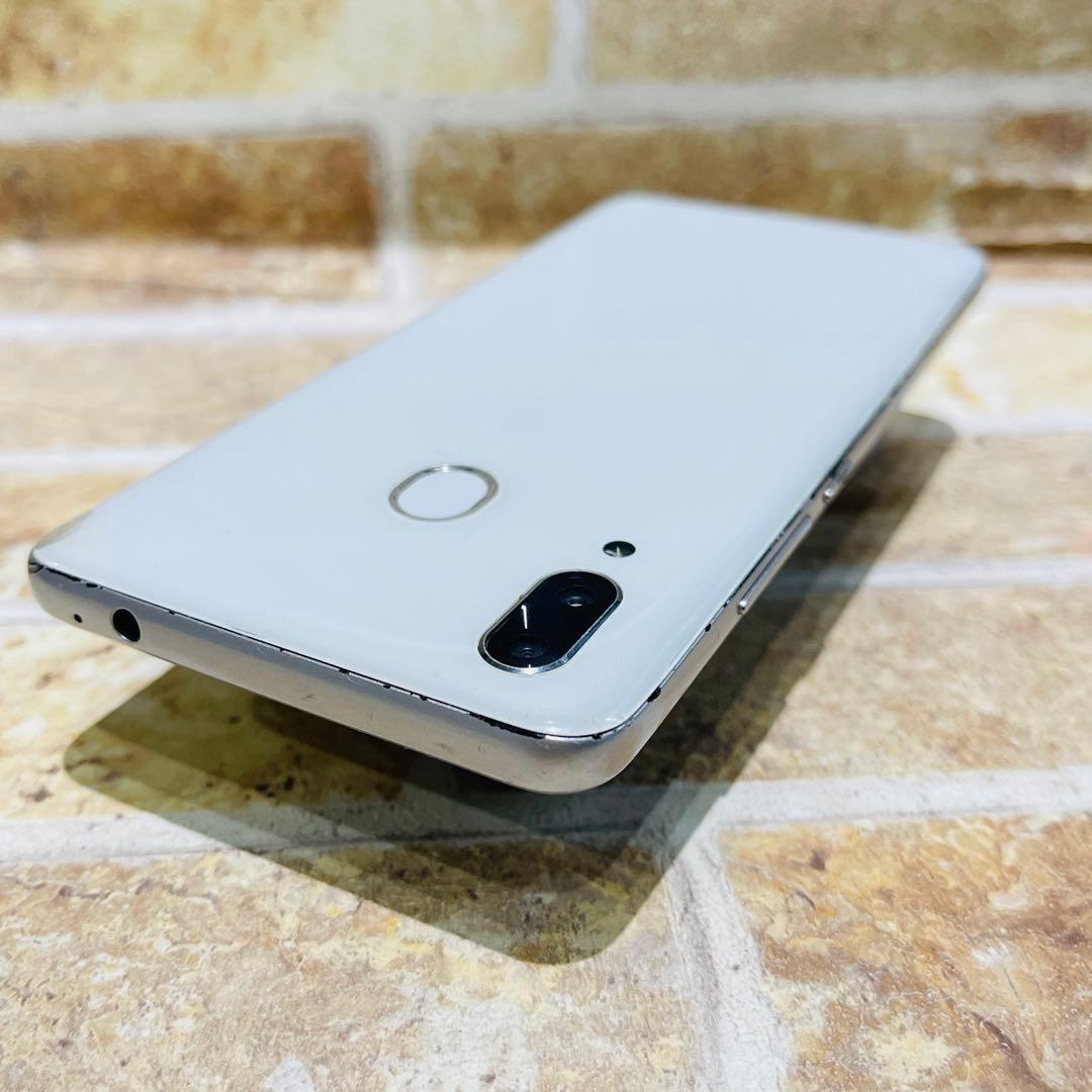 SIMフリー ZTE Libero S10 32GB ホワイト 電池良好