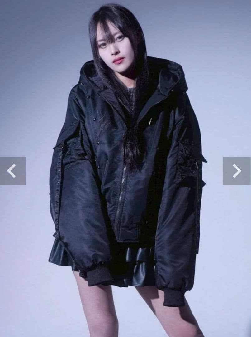 【REFLEM レフレム】スタッズ付きナイロンN2Bジャケット/新品