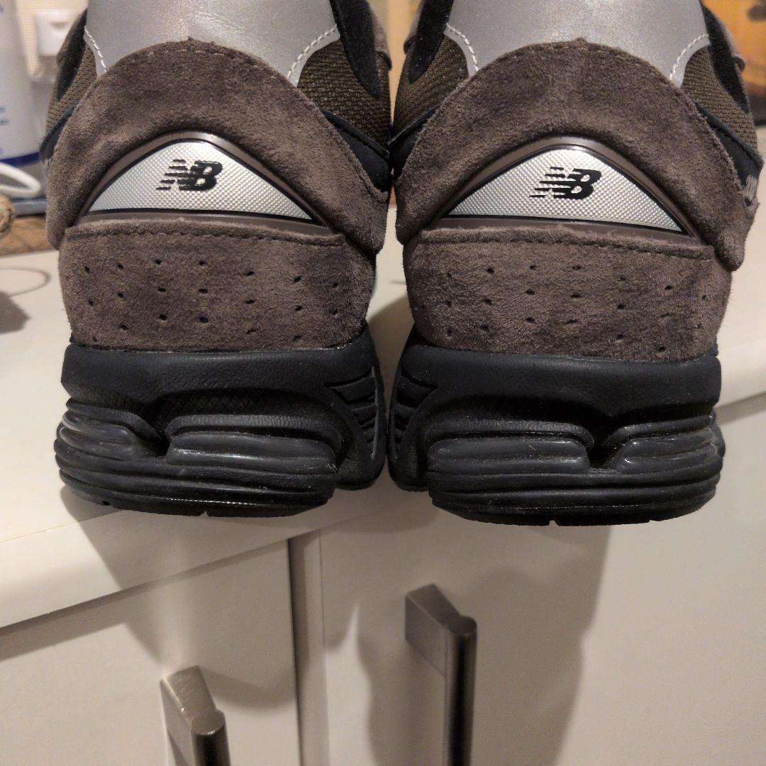 靴 NewBalance2002RDarkMushroomBlackMushroom