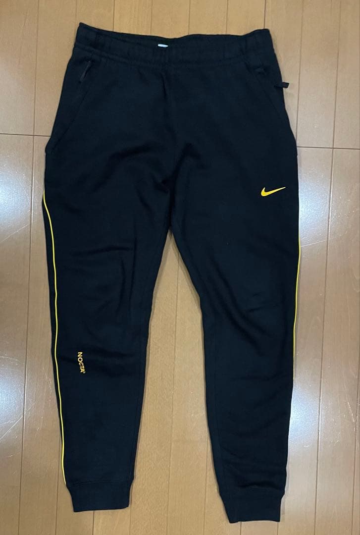 NIKE NOCTA Sセットアップ　パーカー×パンツ　ブラック × イエロー