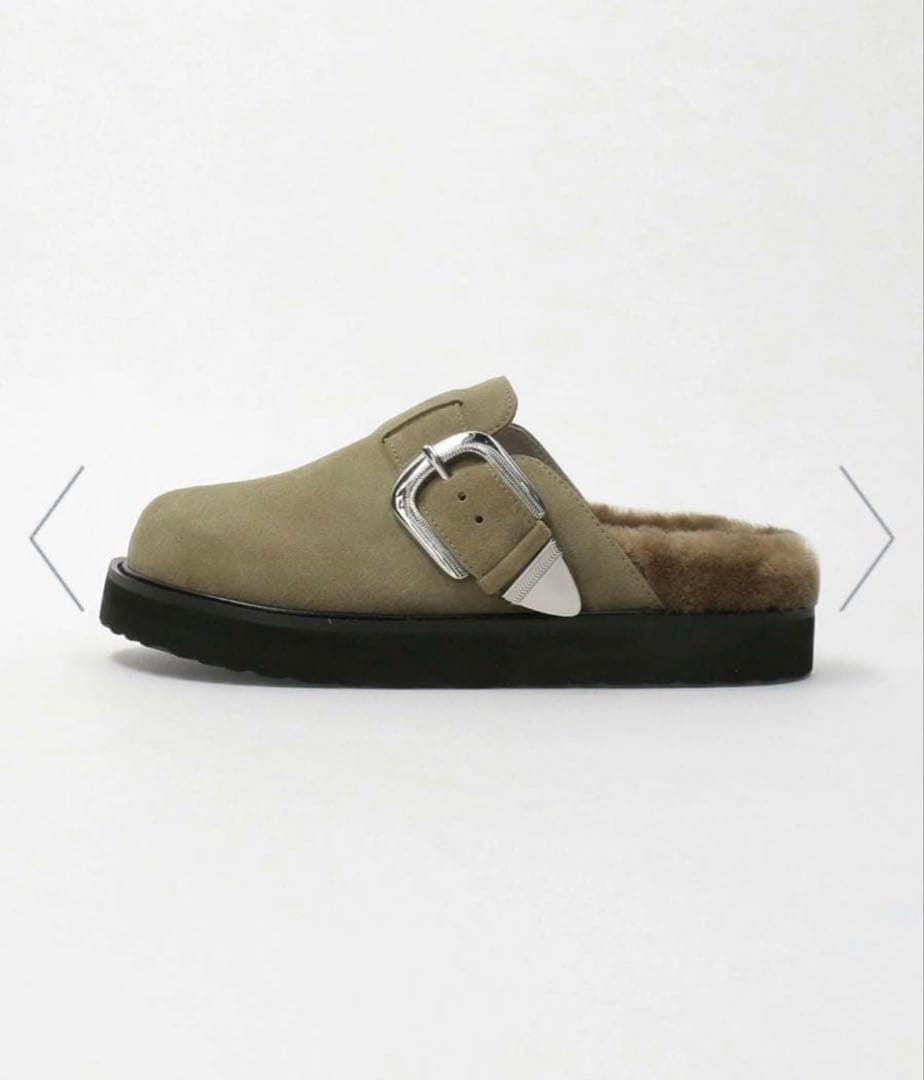 本日限定価格　未使用に近い　MOHI スエードビックベルト　ボストンサンダル38