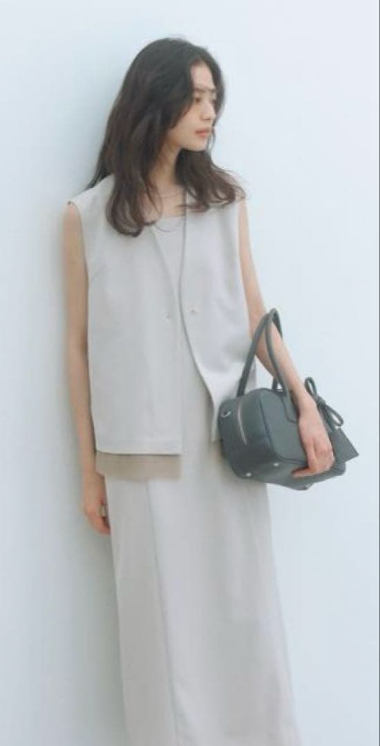 完売品ルーニィ　スクエアボストンバッグ