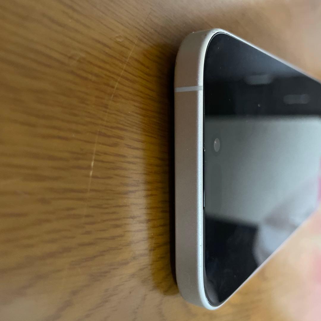 Apple iPhone 16 ホワイト 本体 バッテリー容量100％ 箱あり