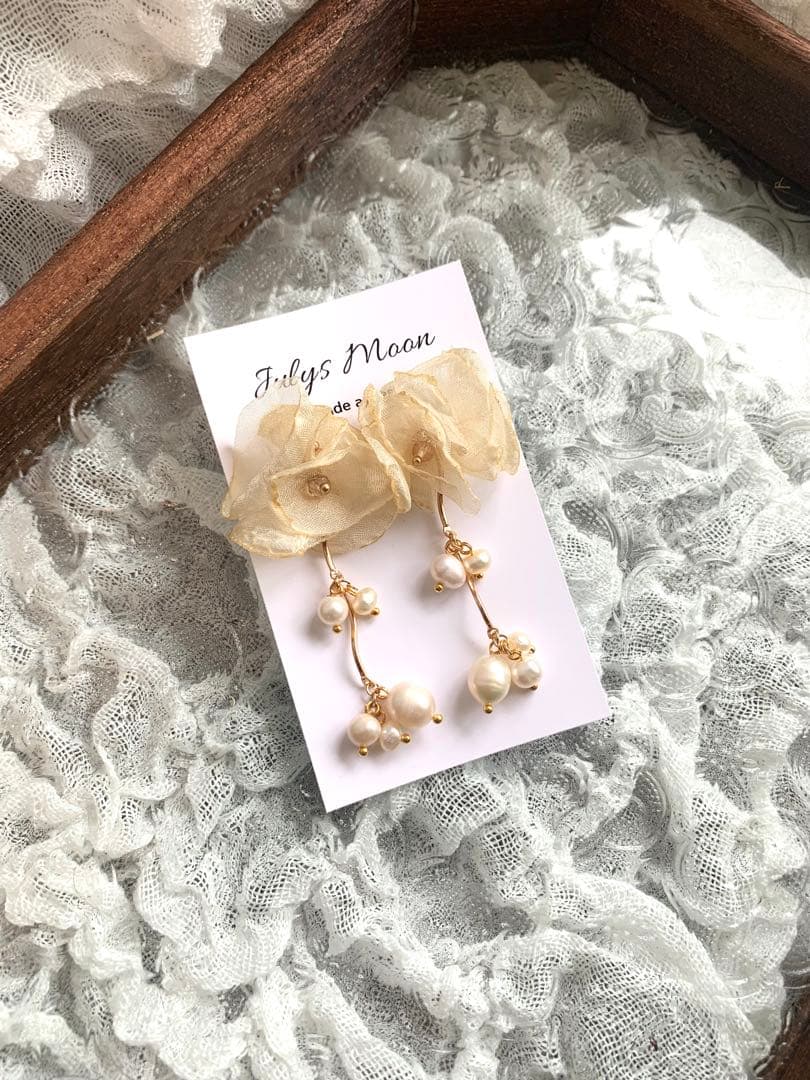 6974アンティークピアスイヤリングゴールド大ぶりフラワーシフォン淡水パールお花