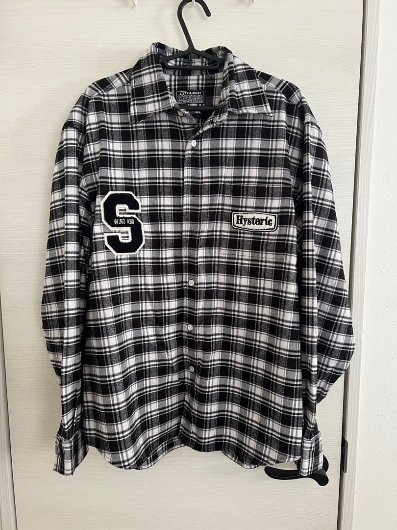 Ｑ*o様 WINDANDSEA Hysteric glamour コラボシャツ