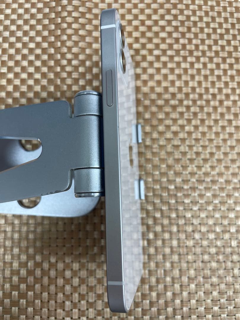 iPhone 12 128 GB ホワイトSIMフリー【0120】