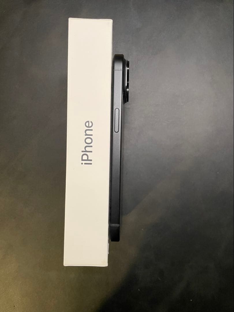 【美品】 iPhone15 128GB SIMフリー
