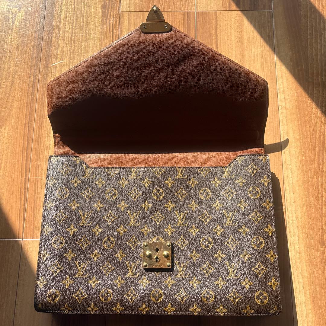 ルイヴィトン モノグラム セルヴィエット　コンセイエ最終値下げ2月20日迄