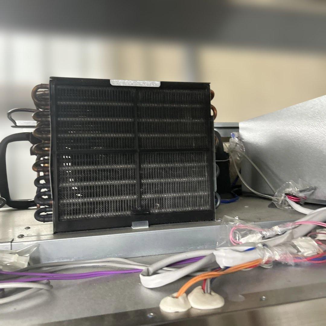 7024【美品】 電子式鮮度保持冷蔵庫 鮮度くん ダイワ 413CD-PF-EC