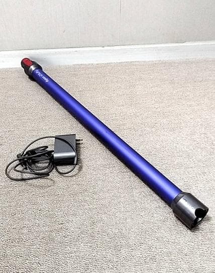 【極美品 & 動作品】ダイソン 純正品 V7 Sv11 コードレスクリーナー