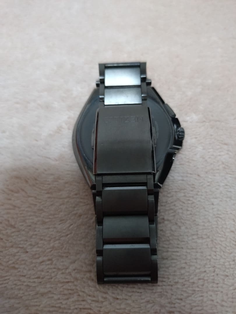 美品　CITIZEN、ATTESA、ATD53-3051・電波ソーラー　アテッサ