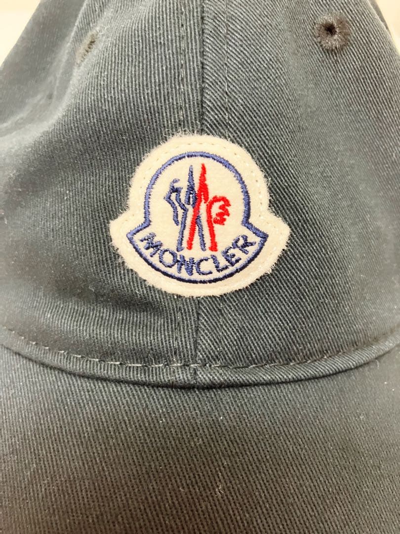 【本日限定価格】MONCLER ブラック ベースボールキャップ