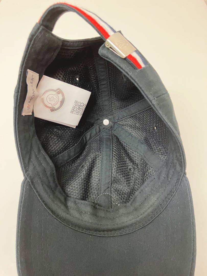 【本日限定価格】MONCLER ブラック ベースボールキャップ