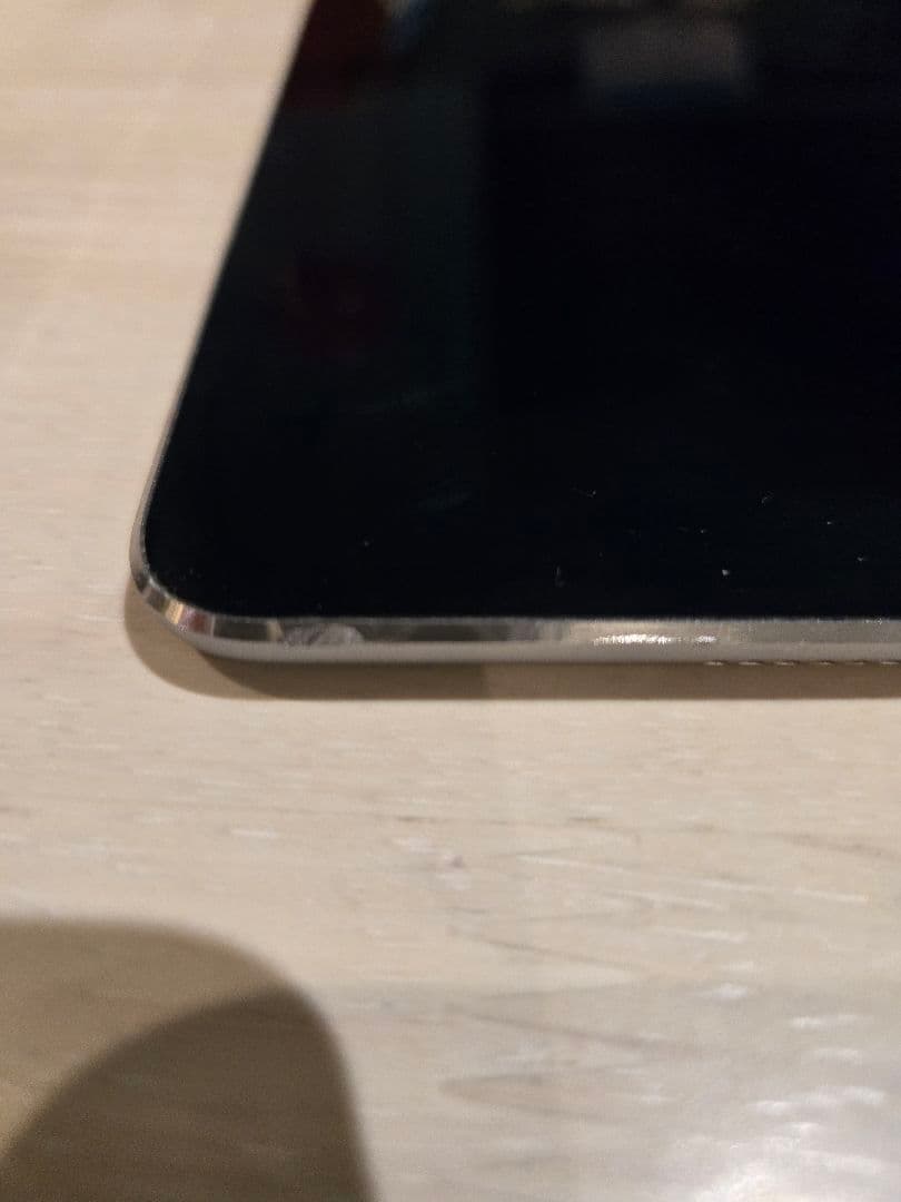 iPad mini 4 シルバー　wifi 128 本体