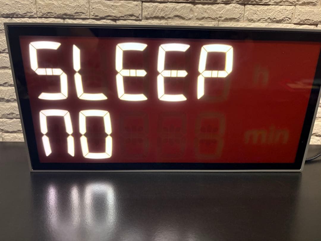  CLOCK デジタル表示　シルバー