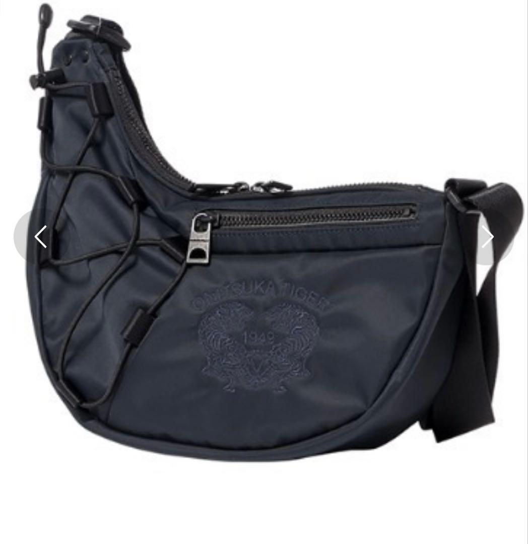 最終価格　オニツカタイガー スモールメッセンジャーバッグ　 ブラック　刺繍