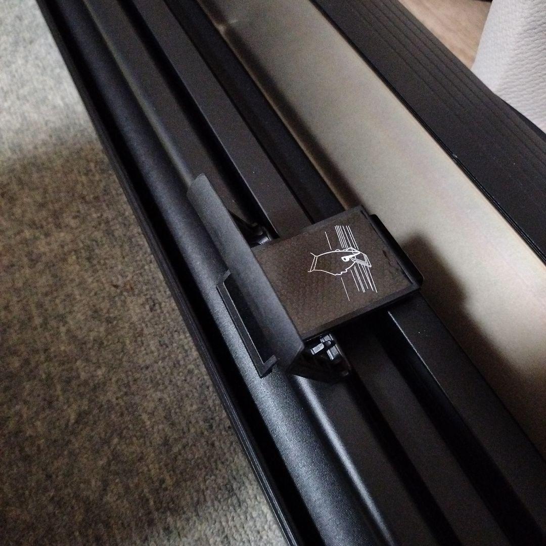 プロジェクタースクリーン100インチ（発送関東限定）