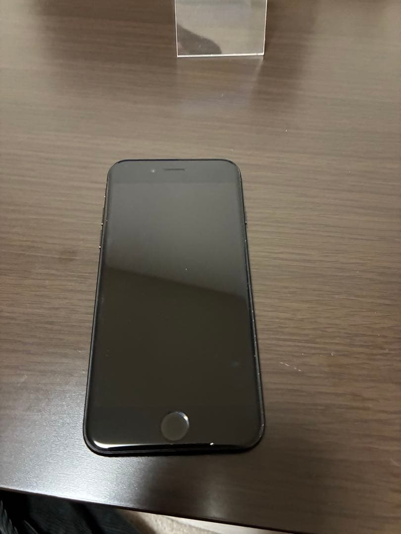 携帯電話本体 Apple iPhone 7 128GB