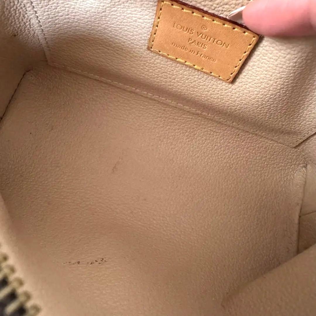 ヴィトンルイヴィトン ポーチ ポシェット コスメティック モノグラム