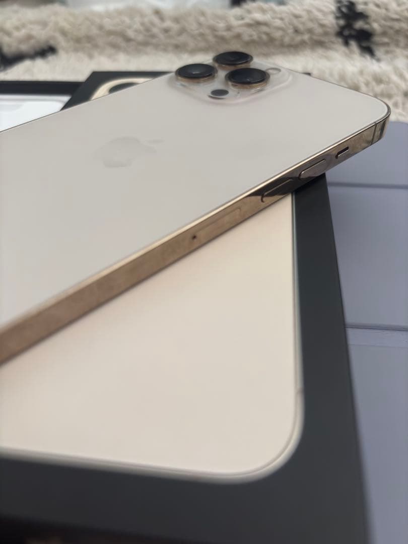 Apple iPhone 13 Pro MAX 128GB ゴールド 本体