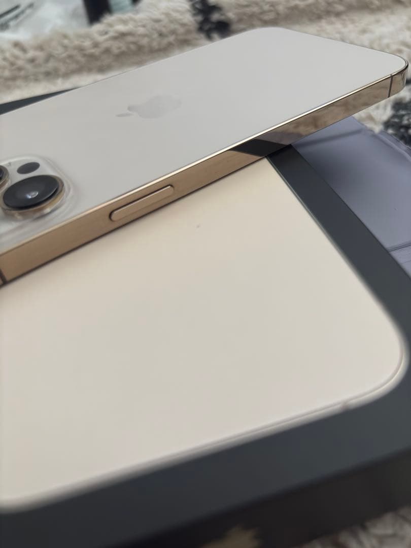 Apple iPhone 13 Pro MAX 128GB ゴールド 本体