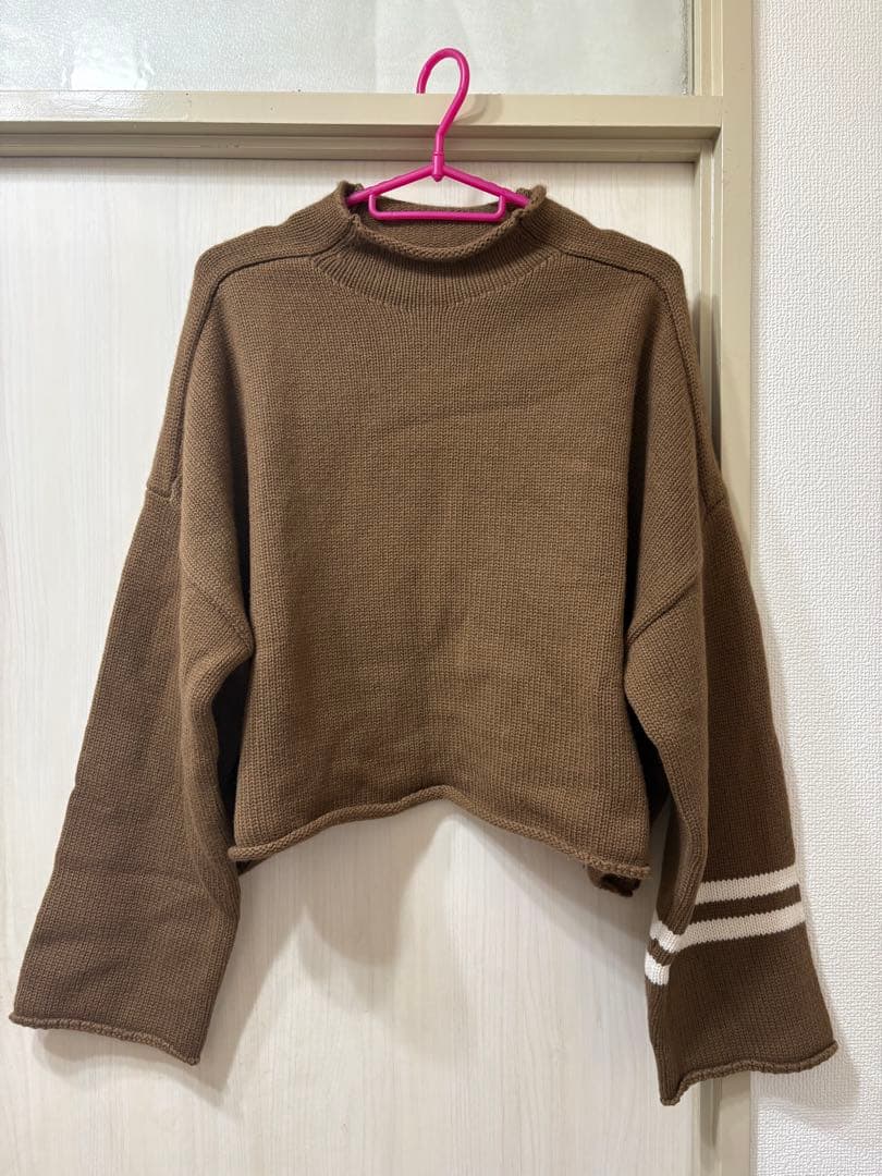 アパルトモン CROPPED KNIT With line キャメル