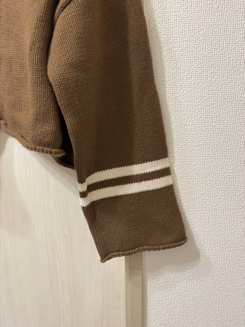 アパルトモン CROPPED KNIT With line キャメル