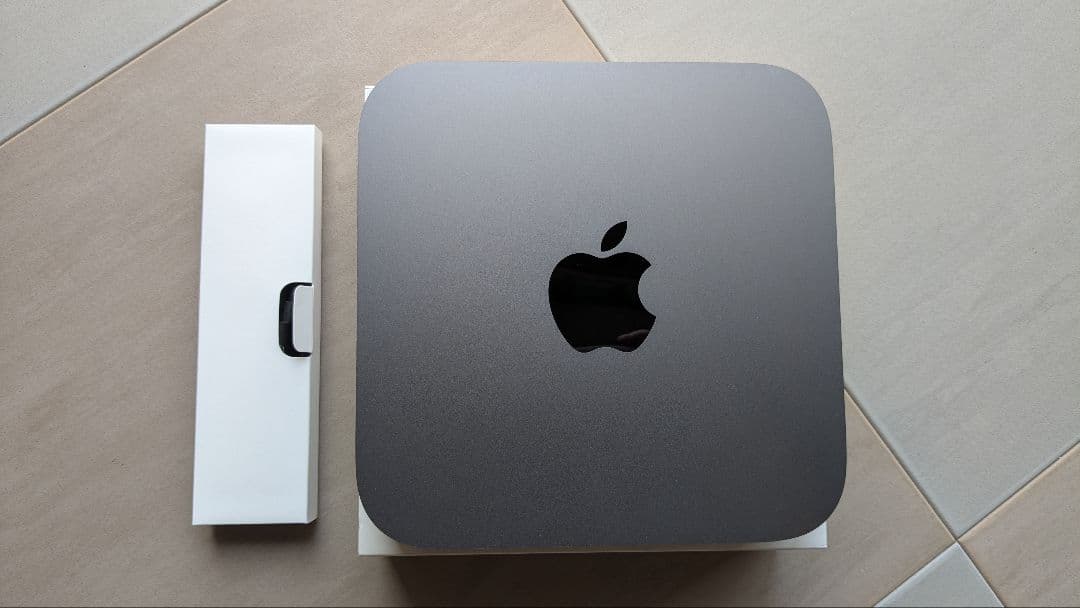 Mac mini 2018（No.A1993）core i5/8GB/256GB
