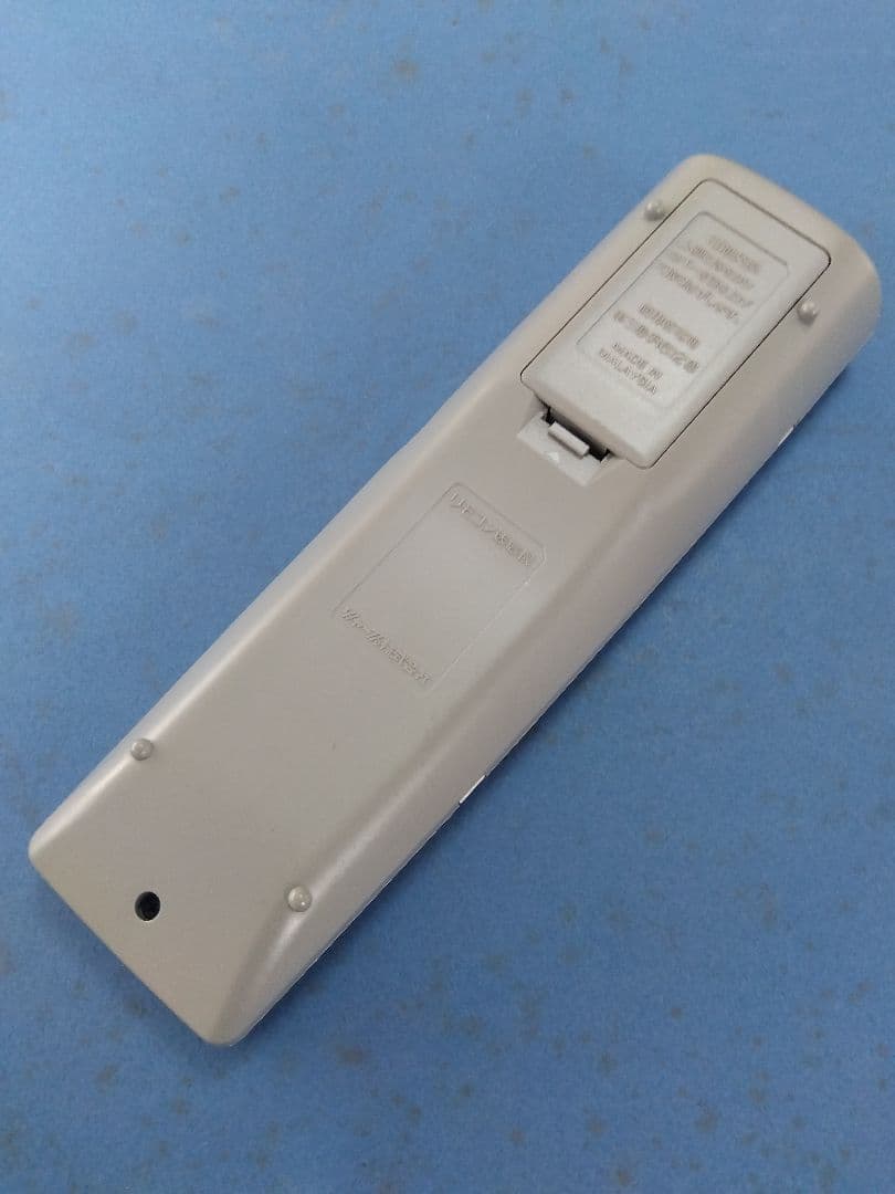 シャープ DVDレコーダーリモコン GA061SA 中古美品 243E