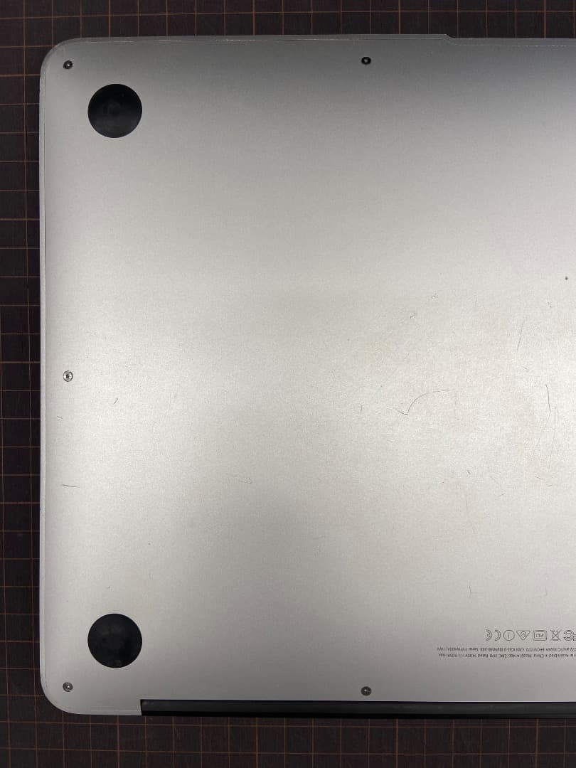 MacBook Air 2017 13インチ トラックパッド不調あり