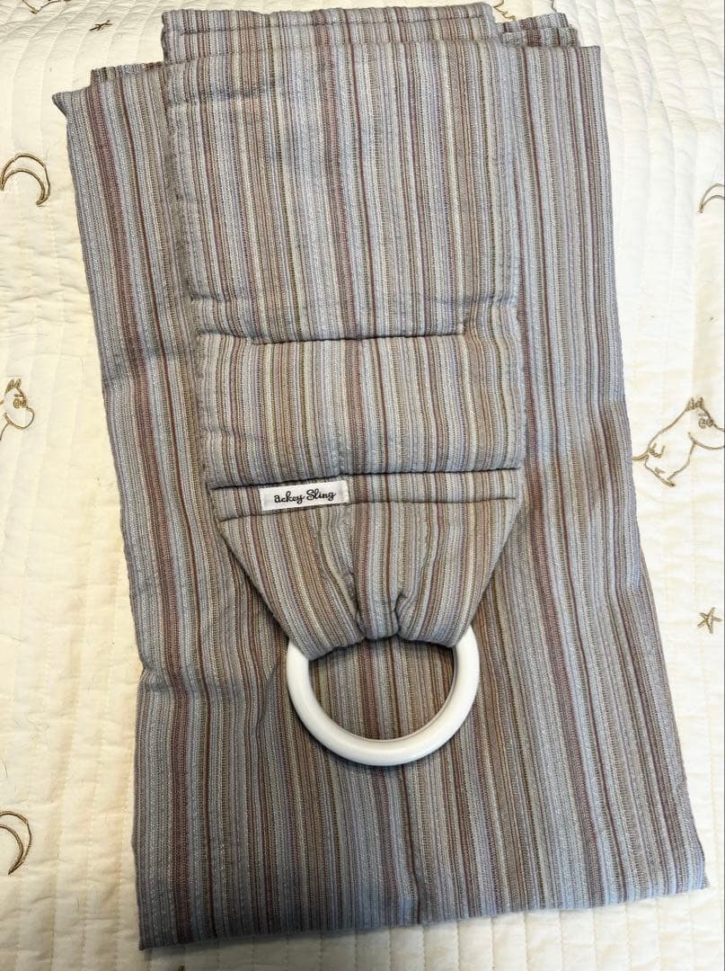 【美品】あっきースリング　象牙　抱っこ紐