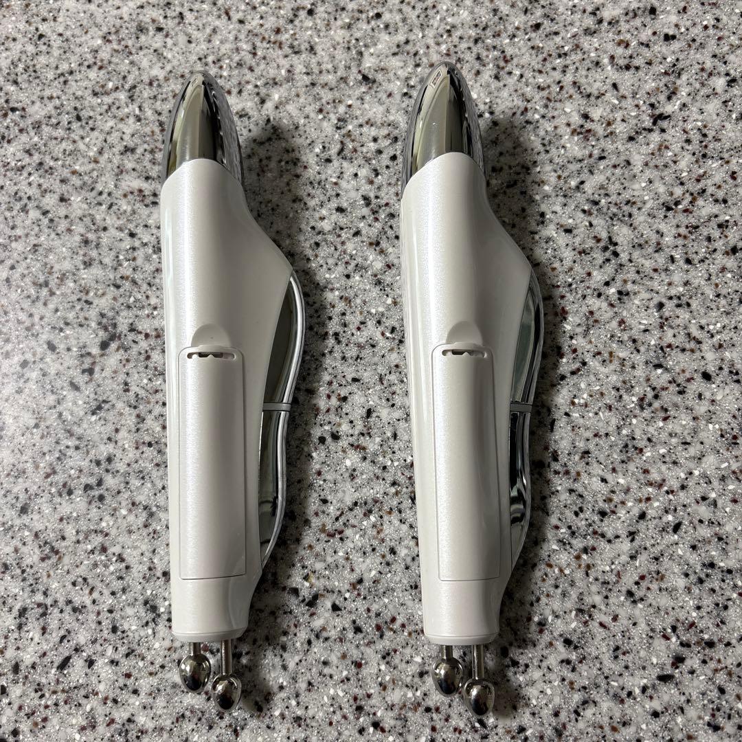 ブランフィーネ スーパートリプルブースター EMS美顔器　2本使いはいかが