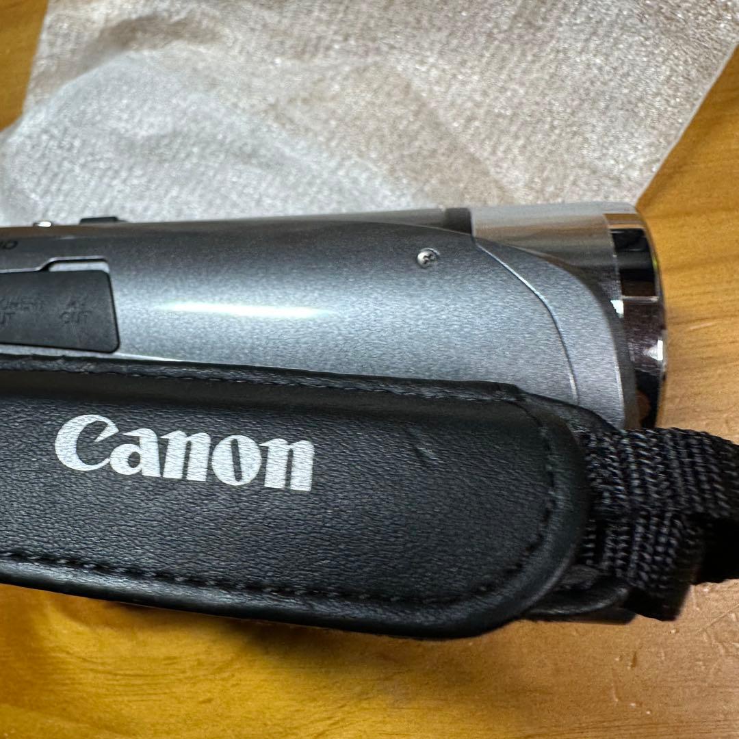 Canon デジタルビデオカメラ iVIS HF R21 5982