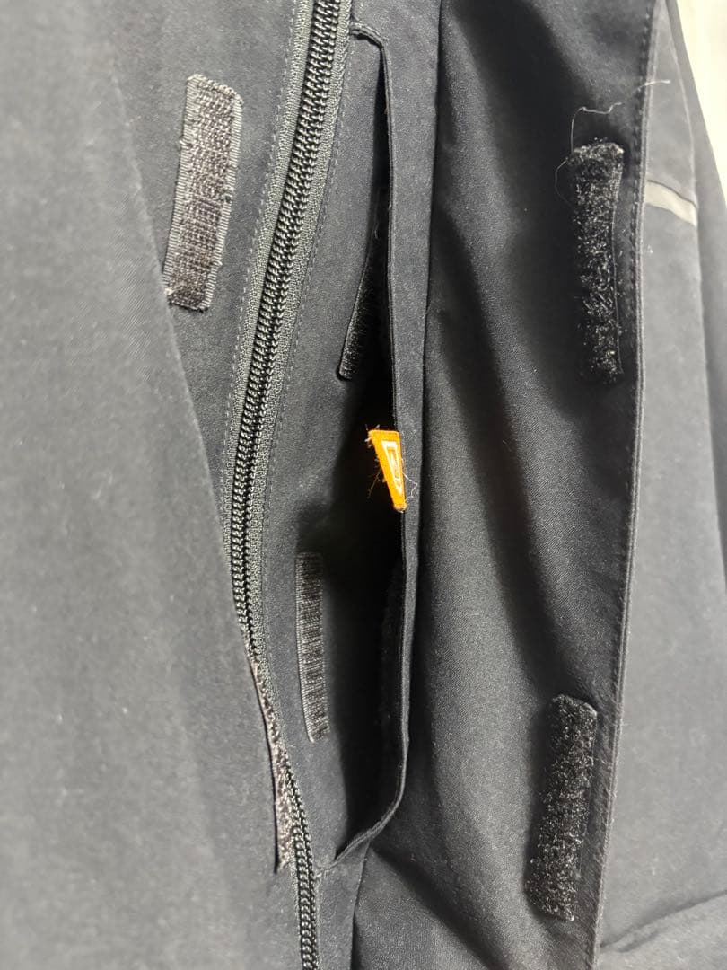 BURTON GORE-TEX ブラックジャケットメンズS ゴアテックスバートン