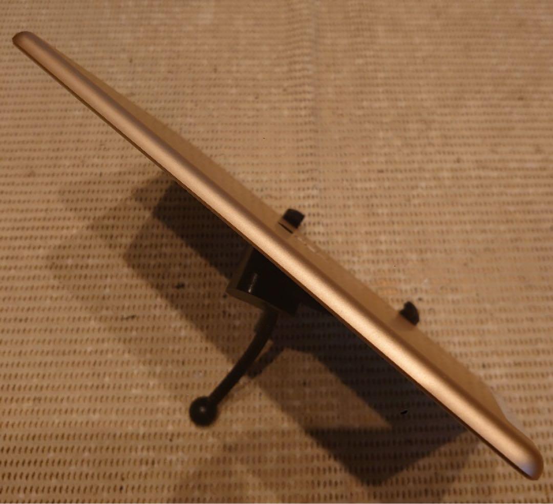 動作品SIMフリーiPad第6世代(A1954)本体32GBジャンク品X47F8