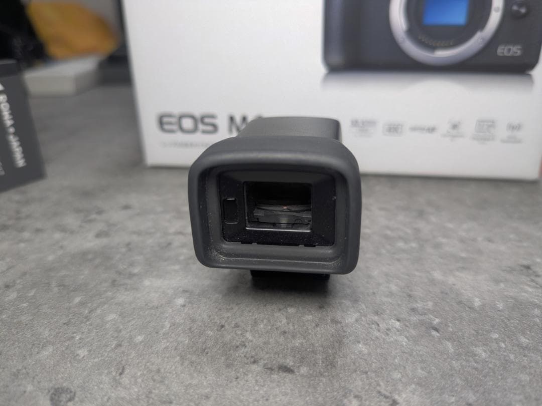 Canon EOSM6markII ボディ シルバー　レンズ等、多数おまけあり