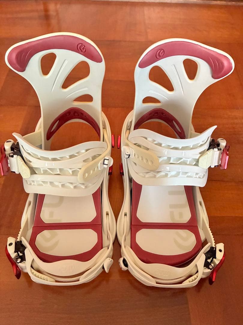 【美品】FLUX GS スノーボード ビンディング 国内正規品　白／花柄XS