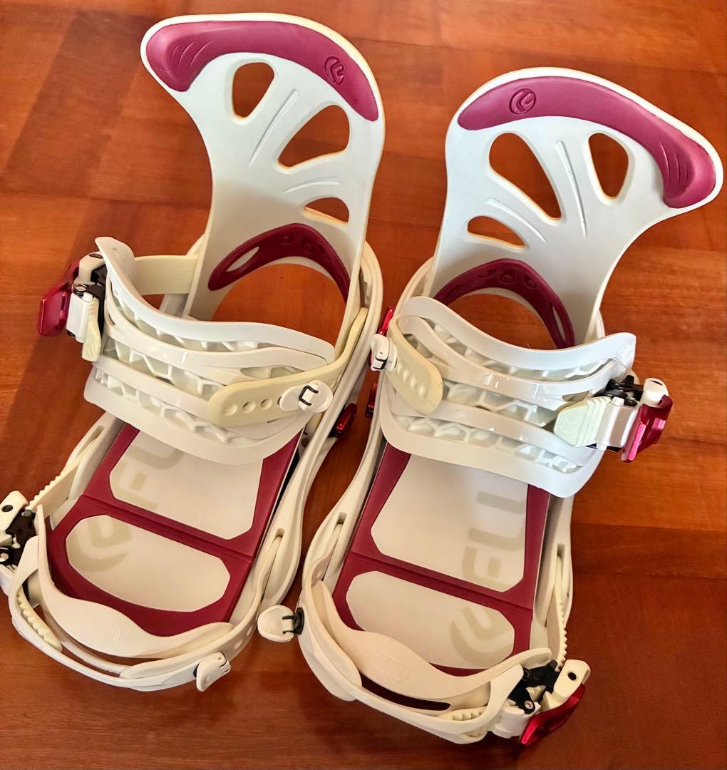 【美品】FLUX GS スノーボード ビンディング 国内正規品　白／花柄XS