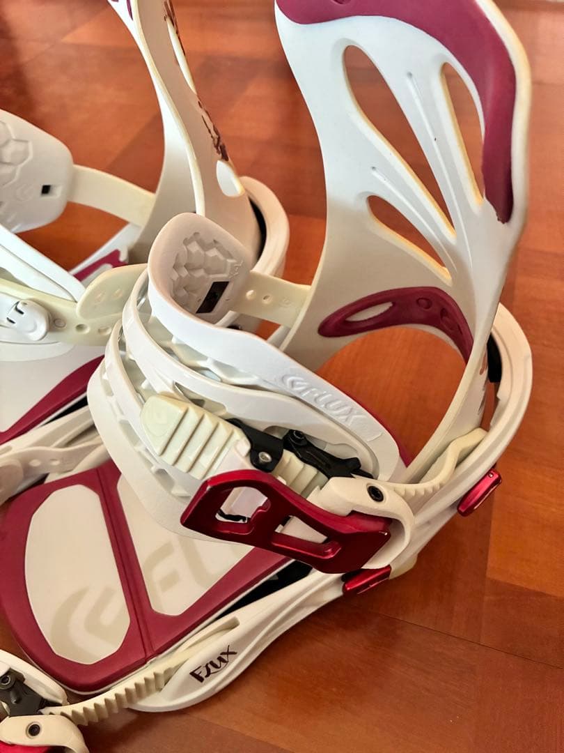 【美品】FLUX GS スノーボード ビンディング 国内正規品　白／花柄XS