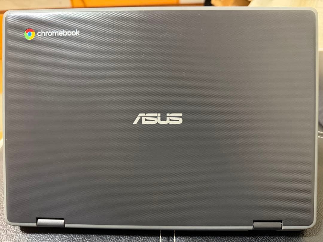 ASUS Chromebook CR1100FK 中古品