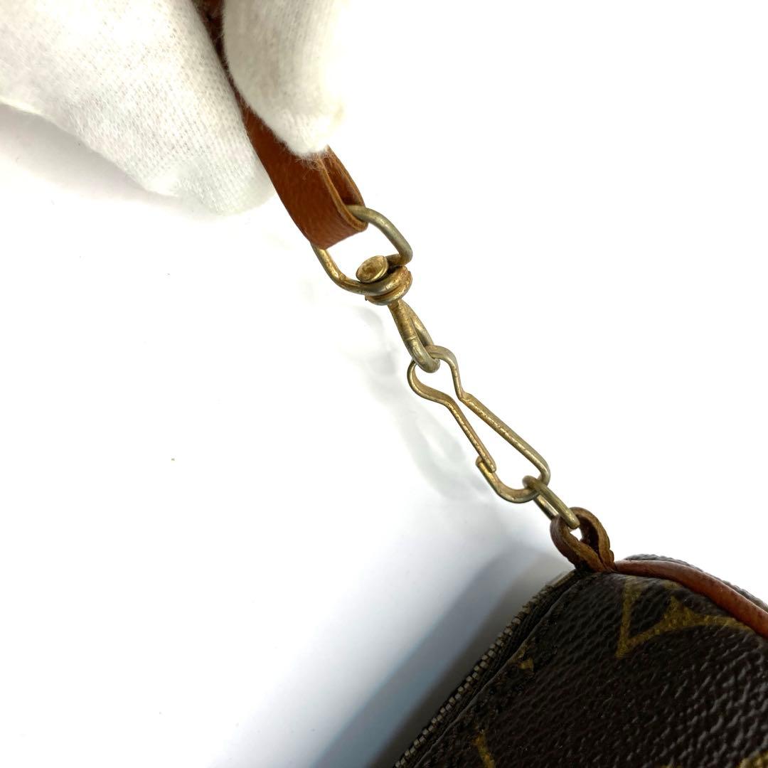 Louis Vuitton パピヨン付属のポーチ