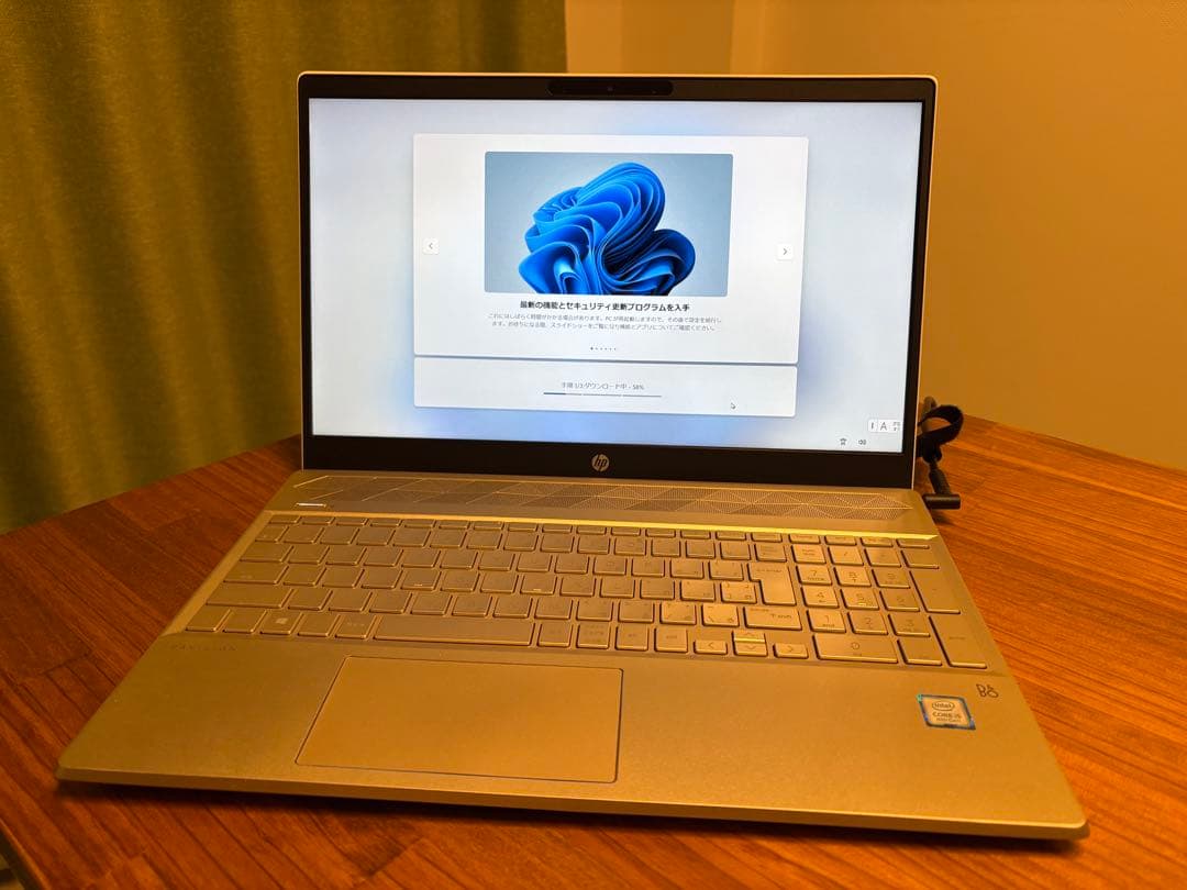 HP Pavilion i5-8250U 16GB Win11 ジャンク