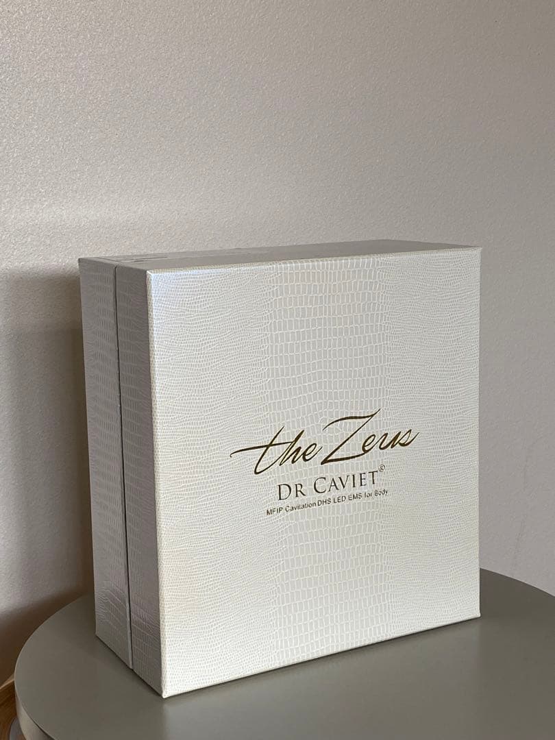 ドクターキャビエットゼウス　EMS美容家電